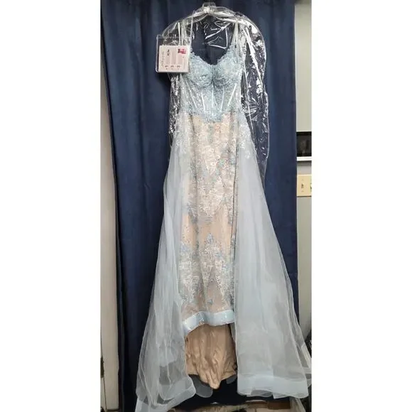 XO By Sophia Exclusive Light Sky Ice Blue Corset Long Prom Formal Dress Size 4 - Picture 8 of 16